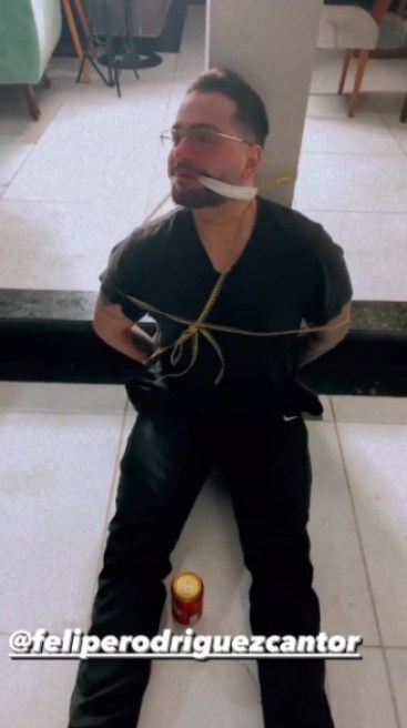 A cantora e influenciadora Simony decidiu amarrar seu marido (Foto: Reprodução)