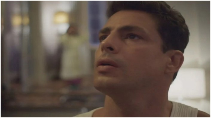 Público pesquisa se Renato morreu na trama Um Lugar ao Sol (Foto: Reprodução)