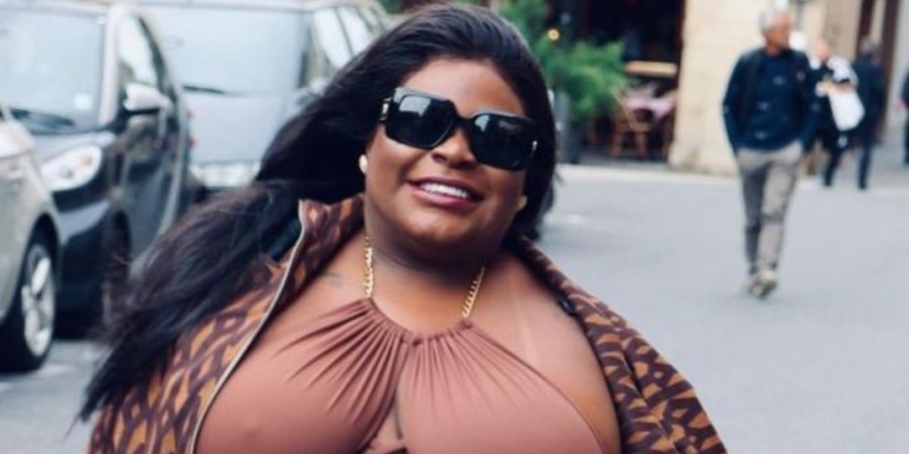 Jojo Todynho se revoltou, após ter carro de luxo destruído (Foto: Reprodução)