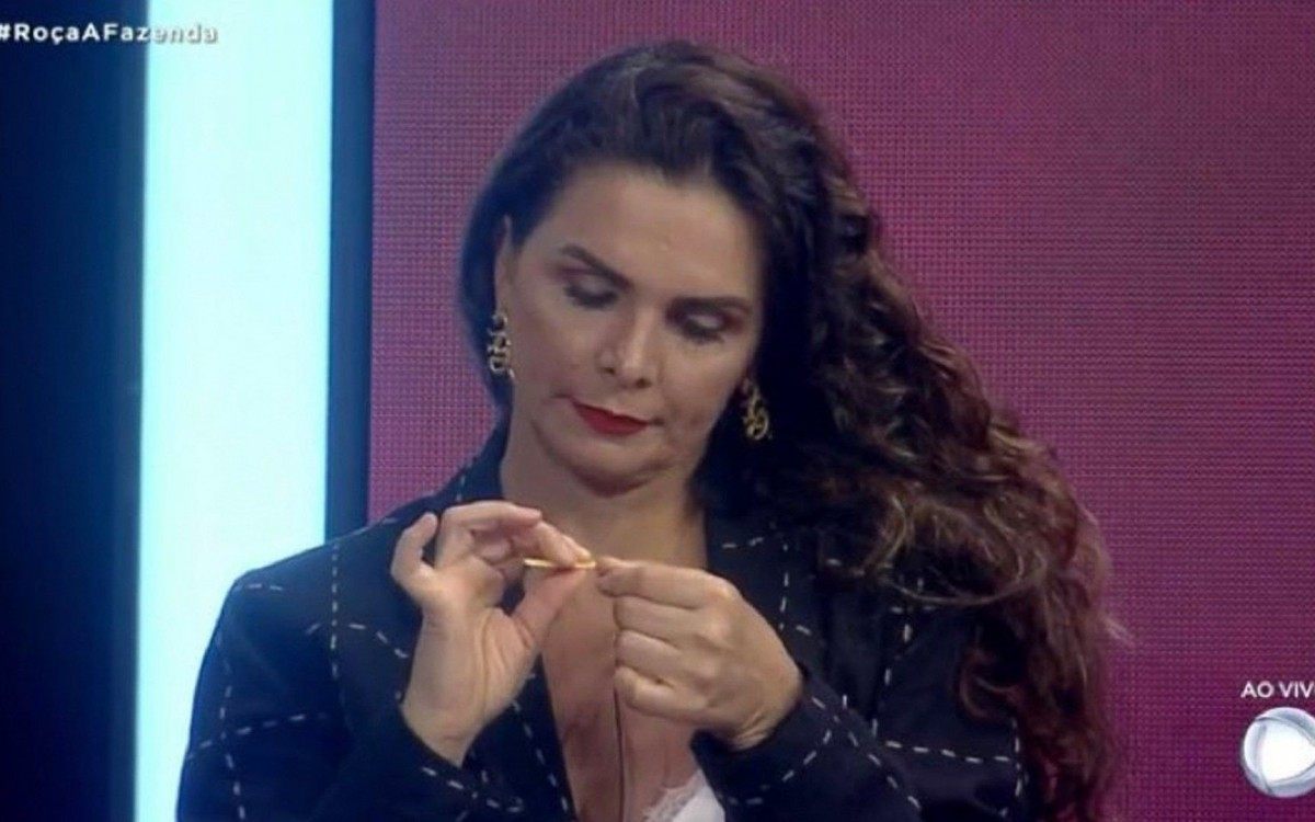 Luiza Ambiel A Fazenda Luiza no reality show (Foto: Reprodução/ Record TV)