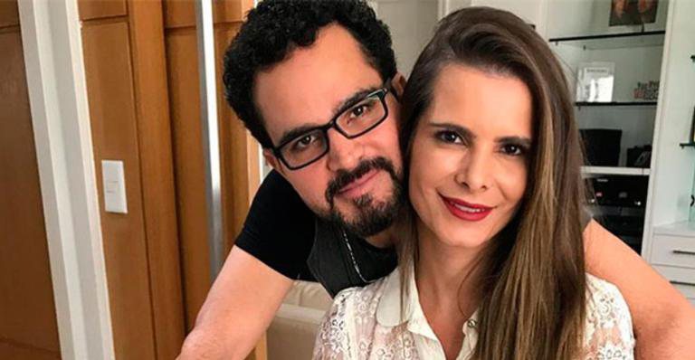 Flávia Fonseca está casada com o cantor sertanejo Luciano há 17 anos. (Foto: Reprodução)