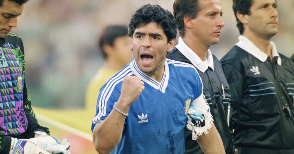 Maradona, grande ídolo da Argentina (Foto: Reprodução)