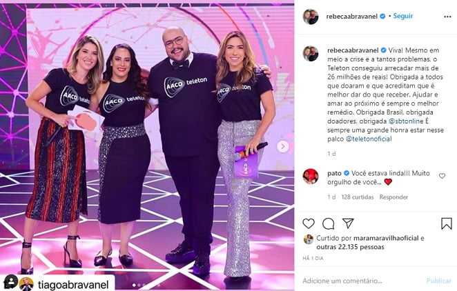 Rebeca Abravanel publicou em seu perfil no Instagram uma foto em que aparece ao lado de suas irmãs Patrícia e Silvia, e do sobrinho Tiago Abravanel (Foto: Reprodução/Instagram)