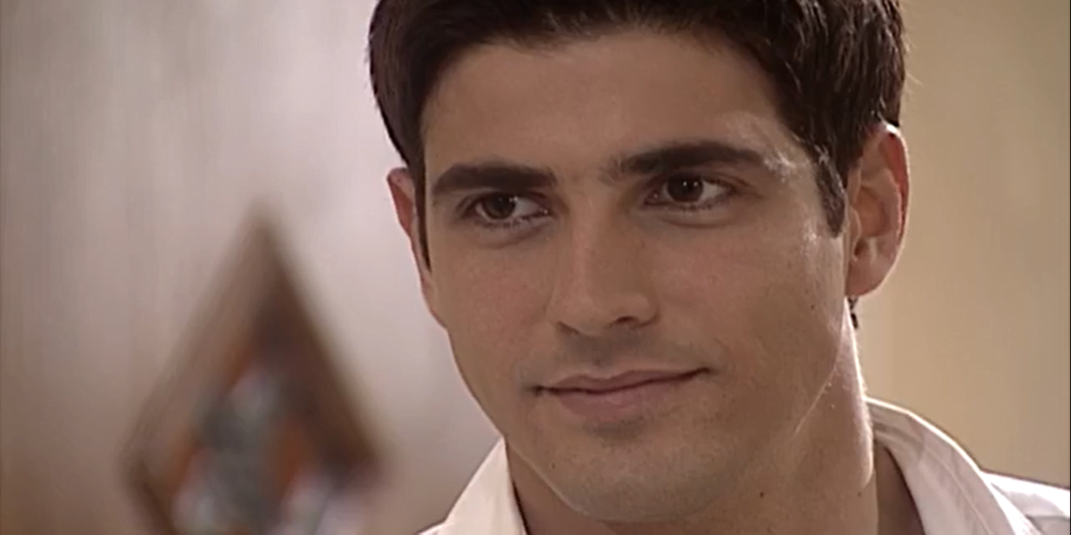 Reynaldo Gianecchini (Edu) em cena de Laços de Família; reprise cresceu em audiência (Foto: Reprodução/Globo)