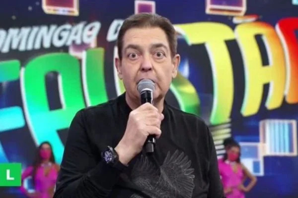 Faustão apresentando seu programa na Globo (Foto: Reprodução)