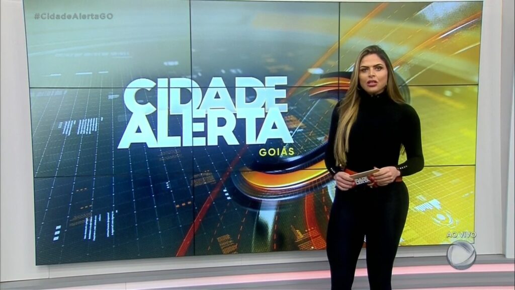 Silvye Alves, apresentadora da Record sofre agressão de ex-namorado (Foto: Reprodução)