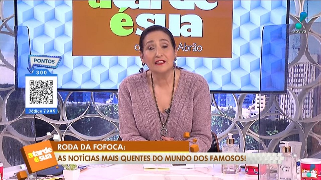 Apresentadora Sonia Abrão da RedeTV falou do Mumuzinho (Foto: Reprodução)