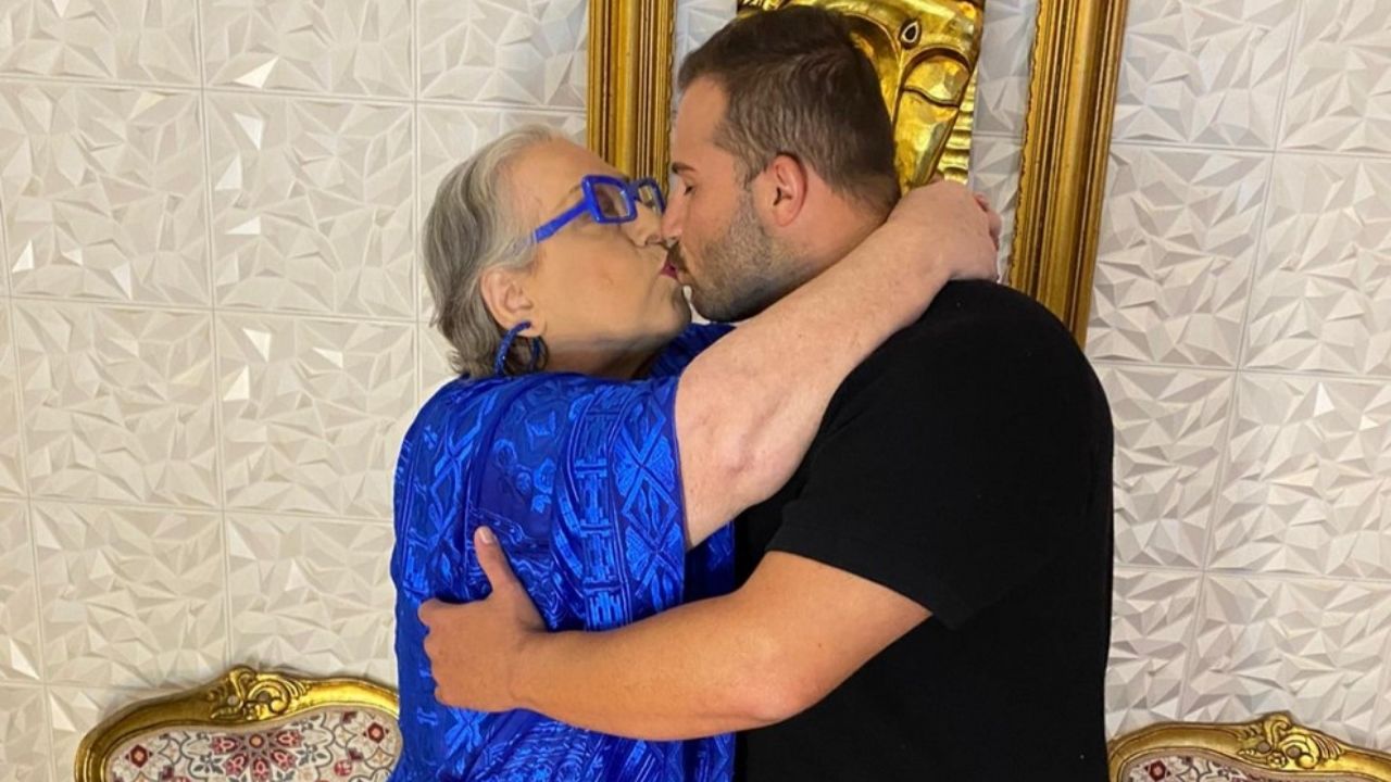 Mamma Bruschetta está namorando Dhiago Cardoso (Foto: Reprodução)