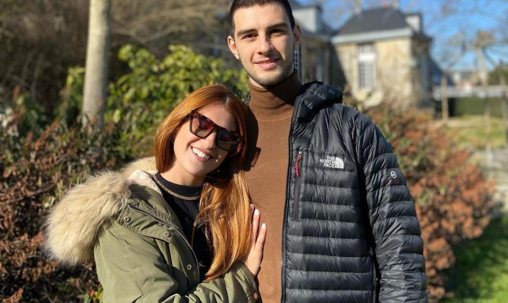 Vinicius Bonemer e a namorada (Foto: Reprodução/ Instagram)