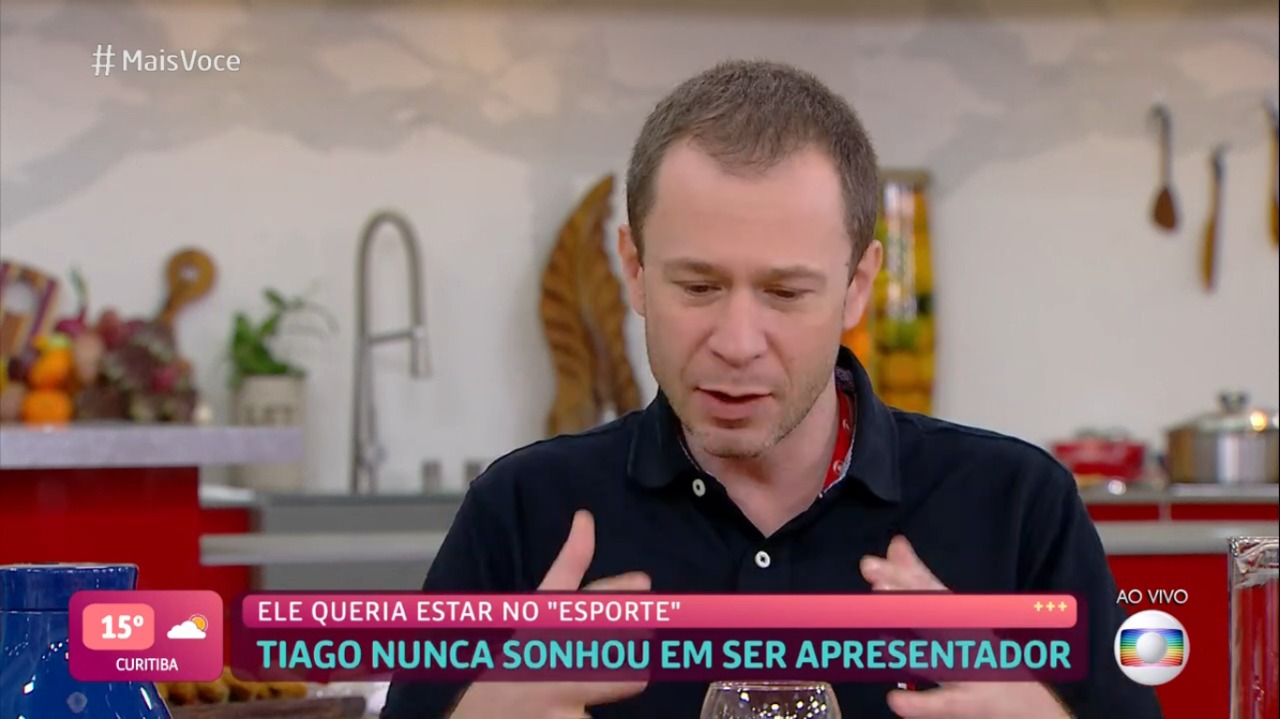 Tiago Leifert tomando café da manhã com Ana Maria Braga, na Globo (Foto: Reprodução)