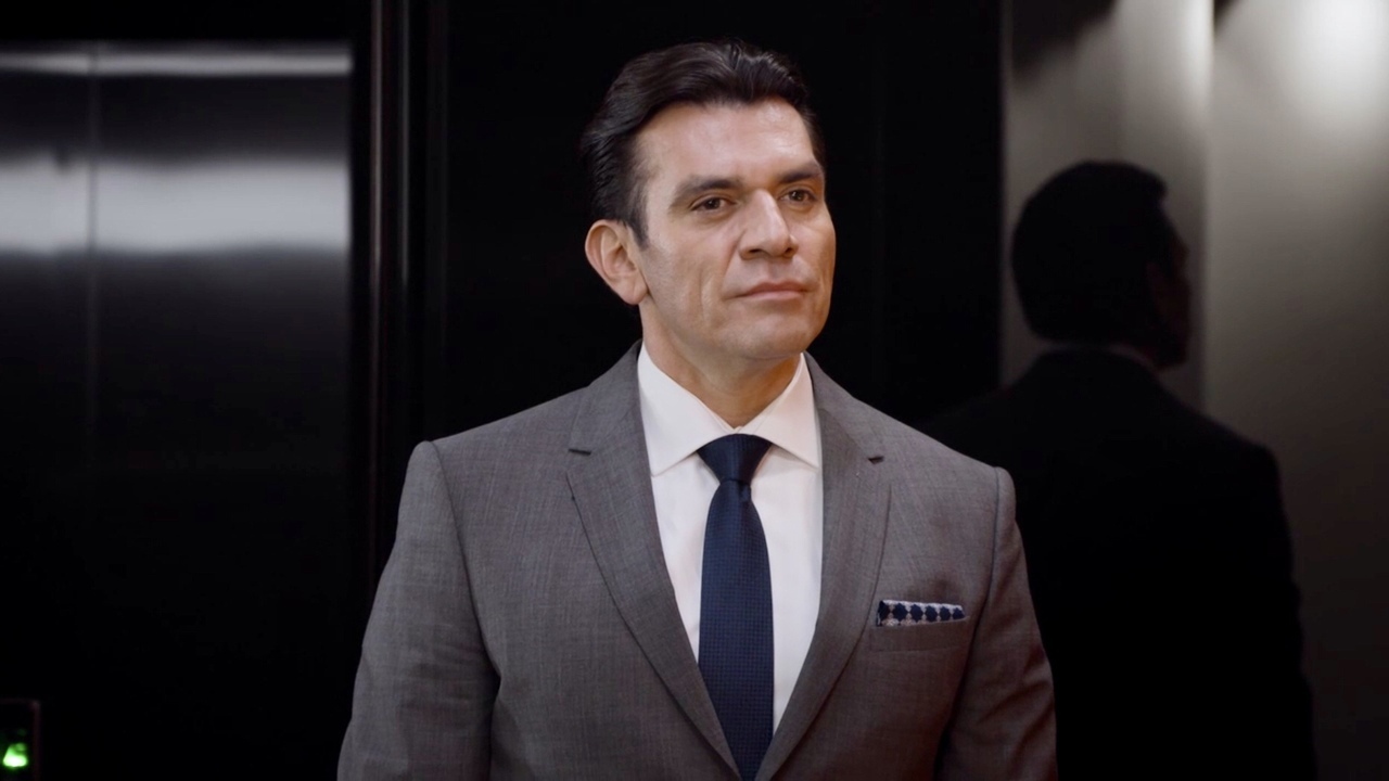 O personagem do ator Jorge Salinas em Te Dou A Vida. (foto: Divulgação)