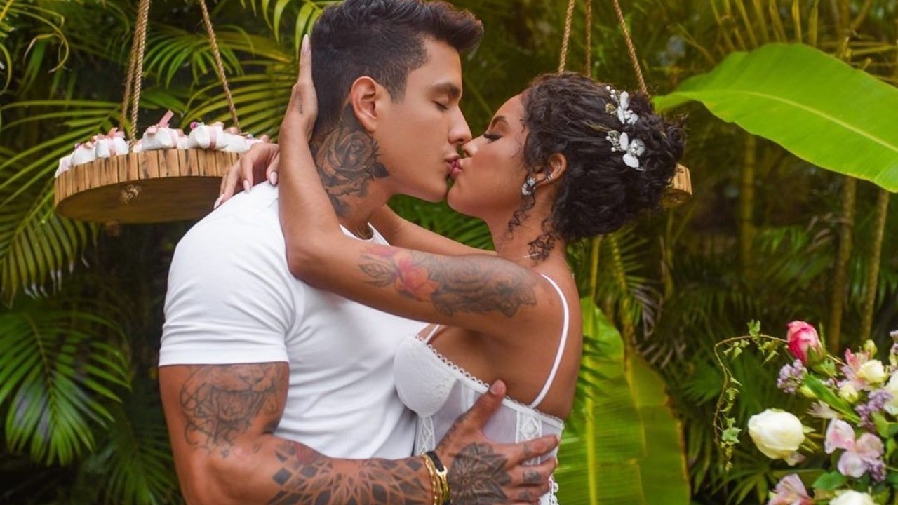 Victor Igoh, noivo de Sthe Matos, comenta cena de beijo (Foto: Reprodução)