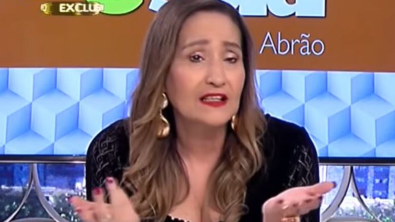 Sonia Abrão critica A Fazenda 13 (Foto: Reprodução)
