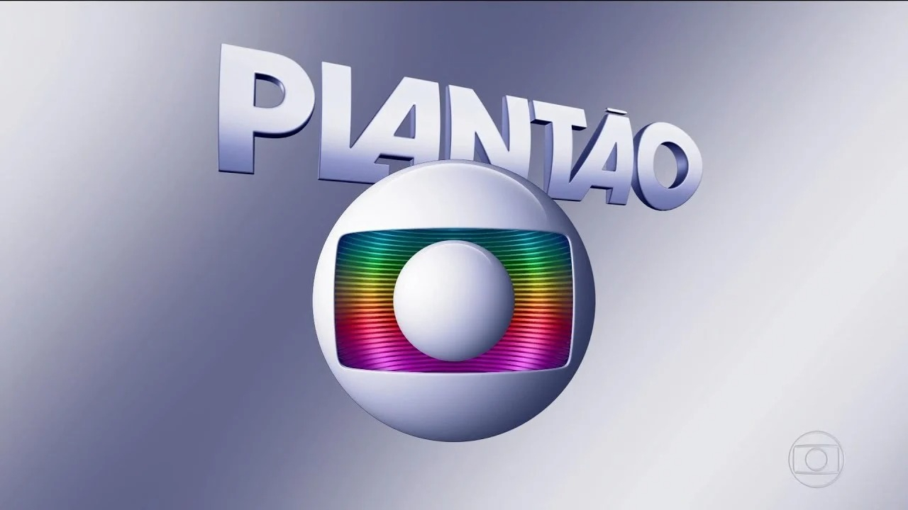 Plantão Globo interrompe programação e informa tragédia tragédia (Foto: Reprodução)