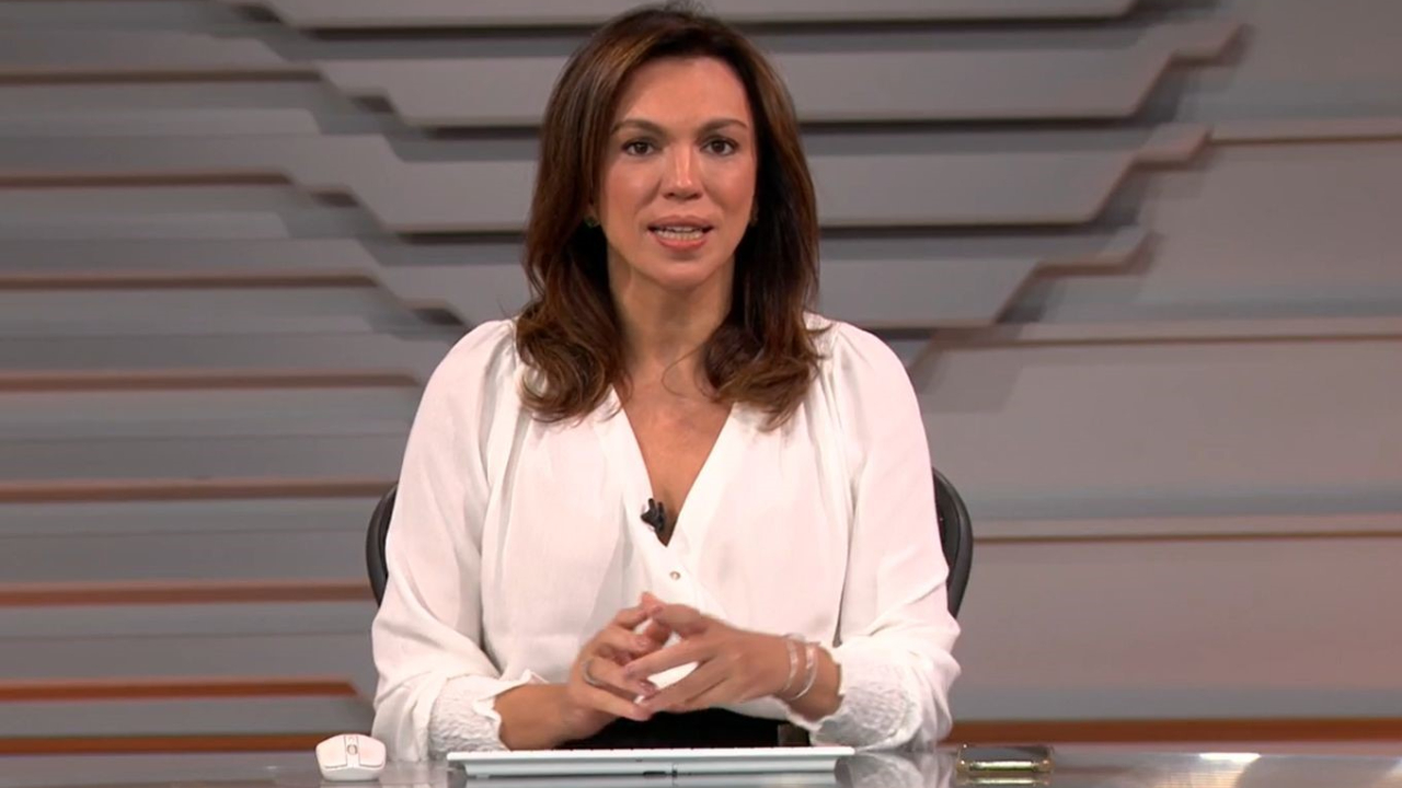 Ana Paula Araújo entra ao vivo no Bom Dia Brasil e anuncia tragédia. (Foto: Reprodução/TV Globo).
